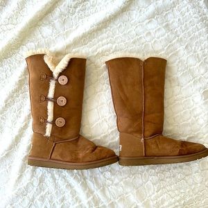 Uggs size 10